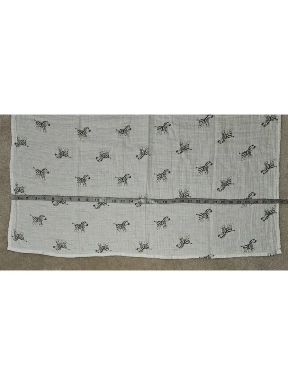 Amazing Baby Zebra Muslin Swaddle Blanket 100% Cotton White Gray 32x32